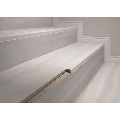 Frontal-para-escada-1x180x3cm-em-pvc-cor-2-Eucatex-888838826